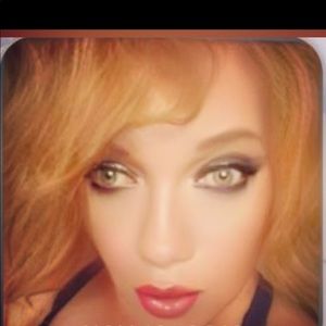 Meet your Posher, Bridget